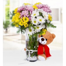 Renk Cümbüşü papatyalar ve pelüş ayıcıkMevsim Çiçekleri