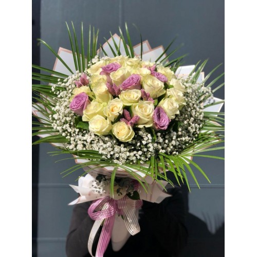 10 adet pembe 10  adet beyaz gül buketi 